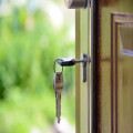 Wat is het verschil tussen beschermd wonen en begeleid wonen?