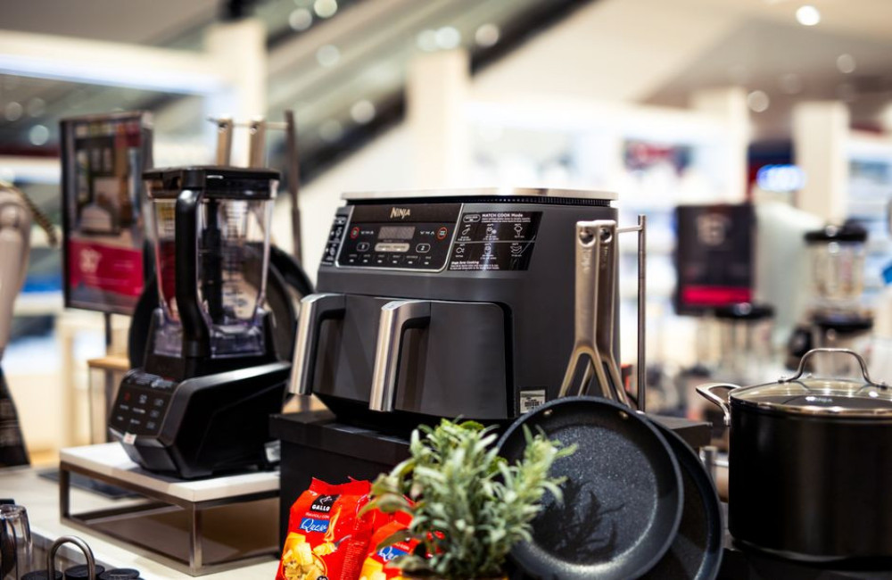 Wat kost een airfryer van 1500 watt aan stroom in 2026 vergeleken met een elektrische oven