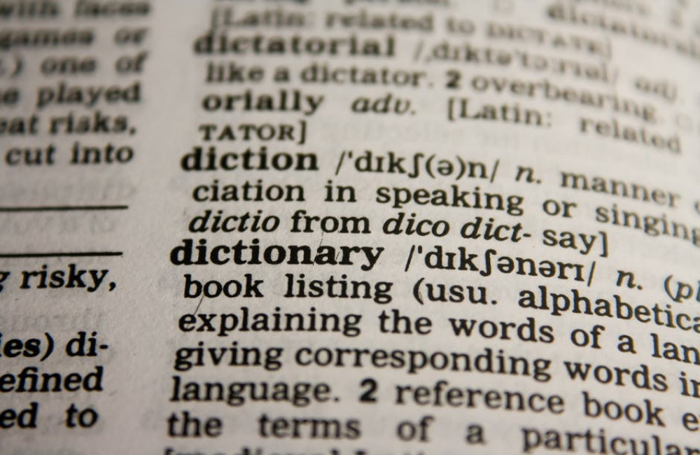 Is het voltooid of voltooidt? Dit is de juiste spelling volgens de regels