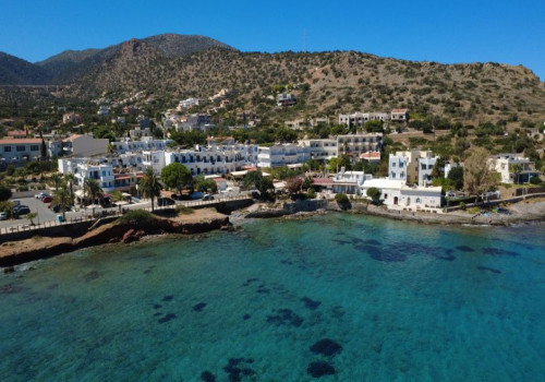 Agia Pelagia centrum: reisgids voor de rustige baai ten westen van Heraklion